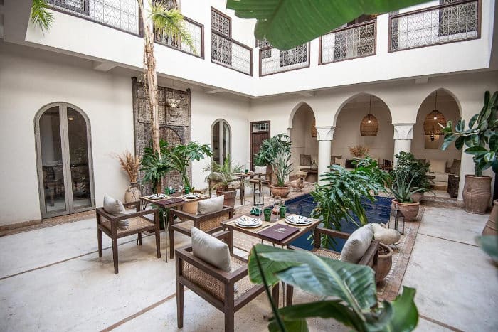 Mejores riads de Marrakech de precio medio. Rias Farhan, patio central
